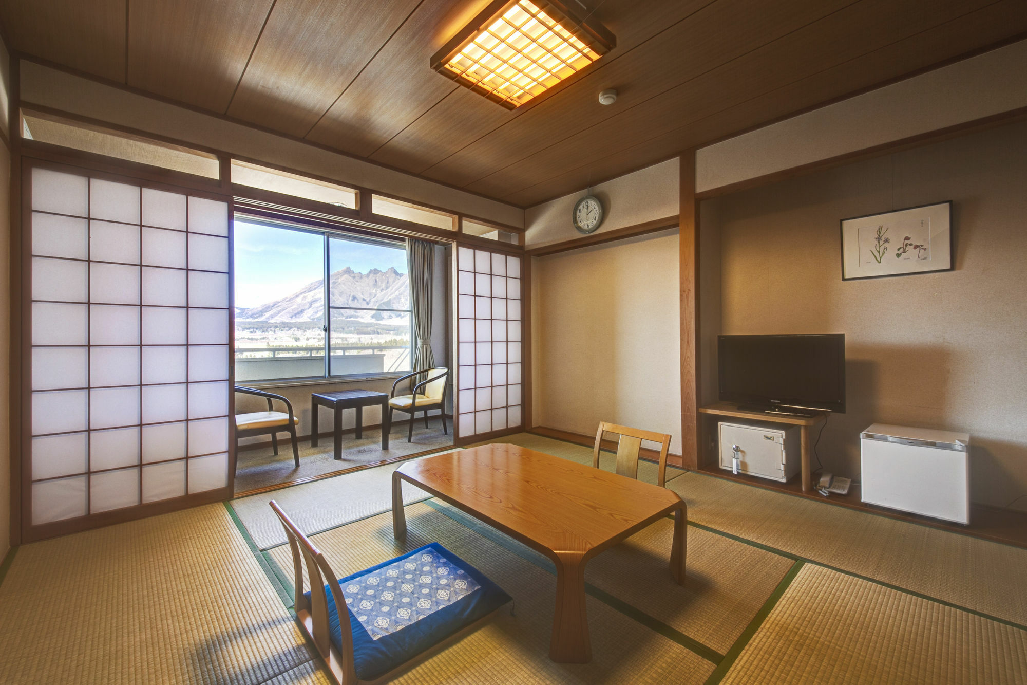 ホテル 休暇村南阿蘇 高森町 エクステリア 写真